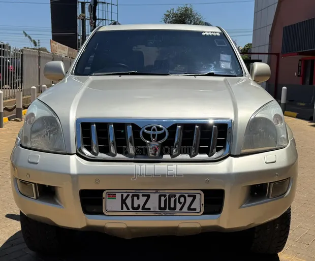 Toyota Land Cruiser Prado 2006 Beige - 1