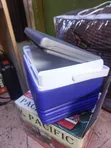 Pacific Cooler Box 4.5L yenye Kifundo cha Kuinua - 2