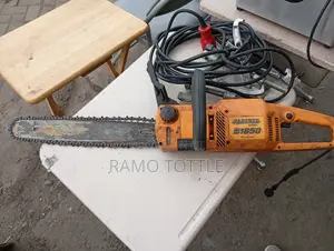 Chainsaw ya Umeme ya Panasonic Iliyotumika