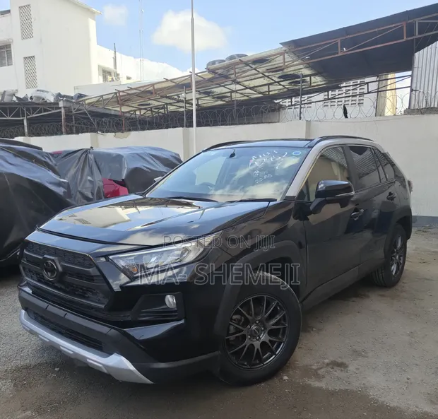 Toyota RAV4 Adventure AWD 2020 Nyeusi - 1