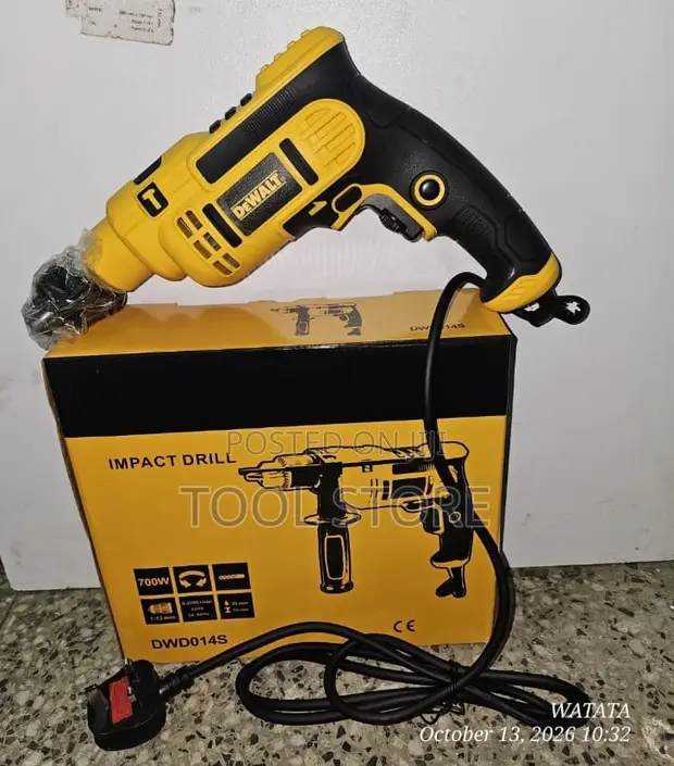 DeWalt 700W Electric Impact Drill - 1