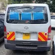 Toyota HiAce 2006 Nyeupe - 3