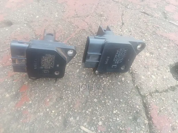 Toyota Hilux Mass Airflow Sensor (Ex-Japan) - 1