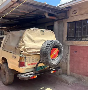 Fixed Wheel Carrier - 6 Stand