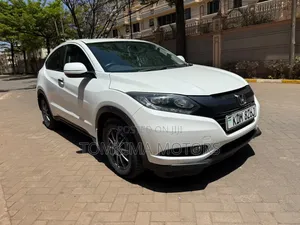Honda Vezel 2016