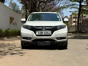 Honda Vezel 2016
