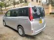 Toyota Noah 2015 Nyeupe - 2