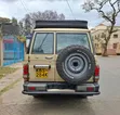 Toyota Land Cruiser 2013 Yellow - 4