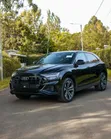 Audi Q8 2021 Nyeusi Matt - 3