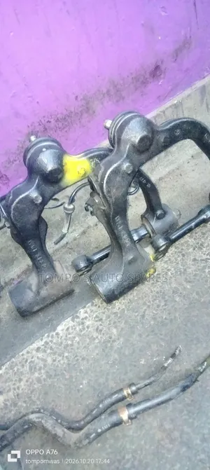 Nissan NV350 E26 Upper Arms (Compatible with E25)