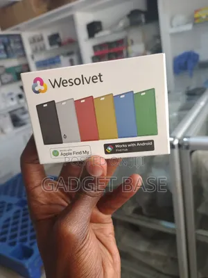 Wesolvet Smart Tracker Card - Apple Find My & Android Find Hub
