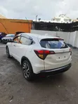 Honda Vezel 1.5 2WD 2020 Pearl - 2