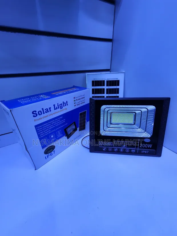 Solguard 200W Solar Floodlight - 1