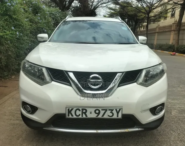 Nissan X-Trail 2014 Nyeupe - 1