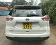 Nissan X-Trail 2014 Nyeupe - 2