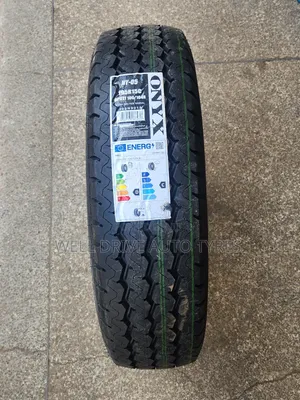 Matairi ya Onyx 195R15C 8PR