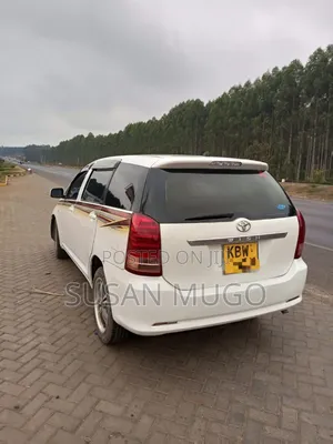 Toyota Wish 2005 Silver