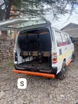 Toyota HiAce 2000 White - 2