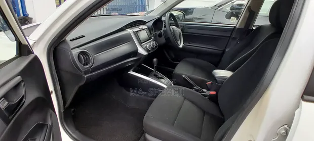 Toyota Axio 1.5 G 2WD 2020 Pearl - 1
