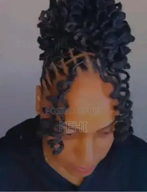 Ufungaji wa Bandia za Nywele (Dreadlocks)