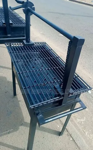 Grill ya Nyama Choma ya Makaa ya Jua Kali