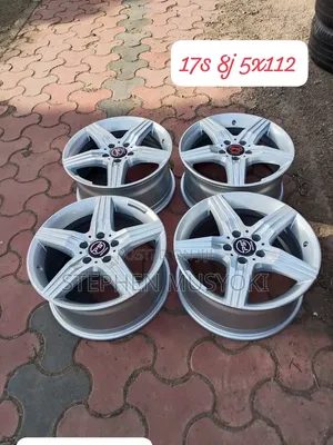 Mercedes-Benz C200 17-Inch Rims (Used)