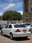 Mercedes-Benz E200 2006 Nyeupe - 3