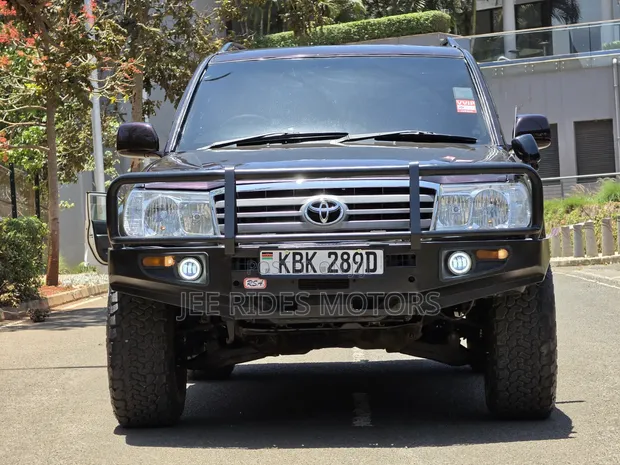 Toyota Land Cruiser Cygnus 2007 Kahawia - 1