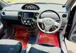 Toyota Sienta 2015 Nyeusi - 4