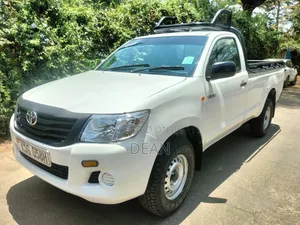 Toyota Hilux Single Cab 2015