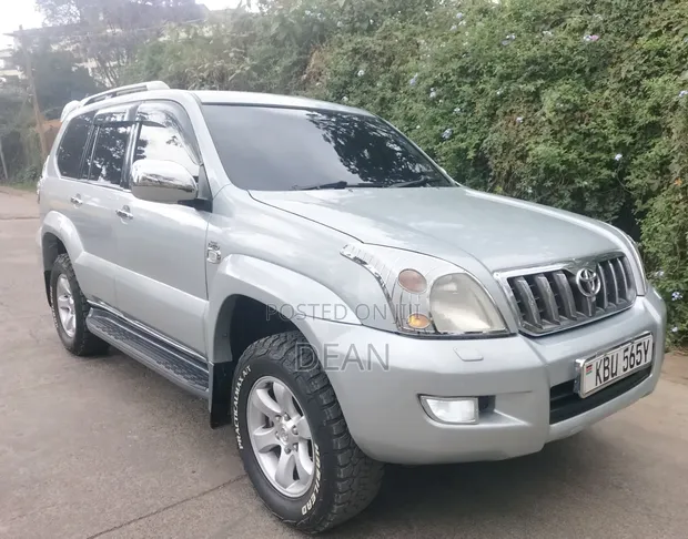 Toyota Land Cruiser Prado 2006 Silver - 1