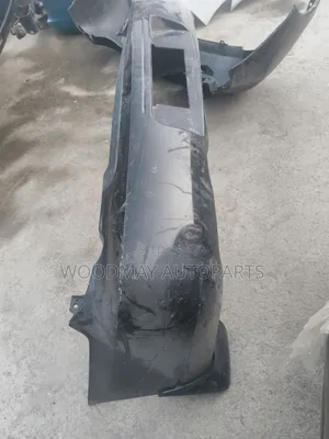 Bampa ya Nyuma ya Subaru Impreza 2004