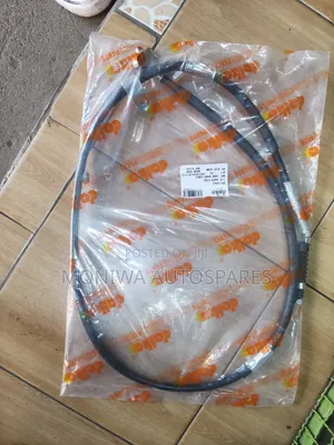 Cable ya Hand Brake kwa Toyota Corolla AE100