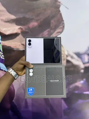 Samsung Galaxy Z Fold8 256GB Purple