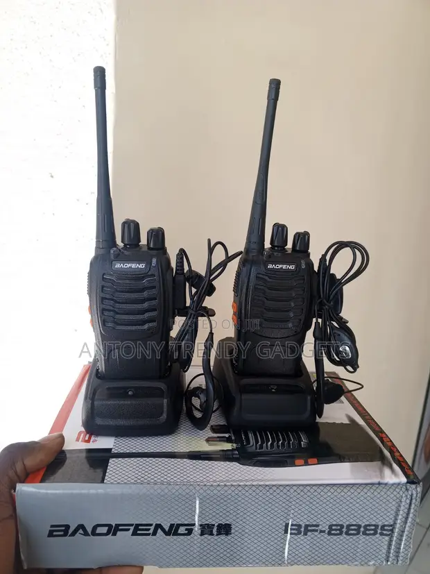 Baofeng BF-888S Walkie Talkie with 16 Channels & LED Light - 1