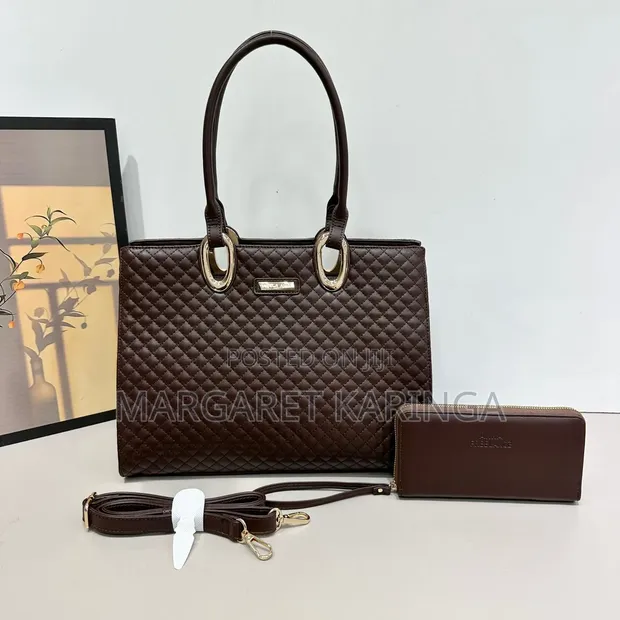 Two-in-One Handbag - 1