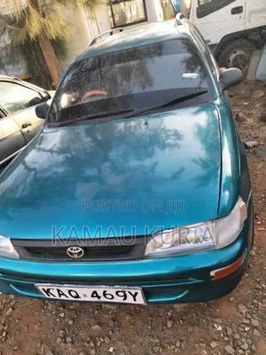 Toyota Corolla DX 103 2000 Kijani