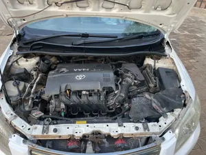 Toyota Axio 2010