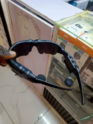 Foldable Bluetooth Audio Sunglasses with Mic & Speakers