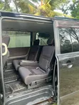 Nissan Serena 2011 Nyeusi - 1