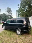 Nissan Serena 2011 Nyeusi - 2