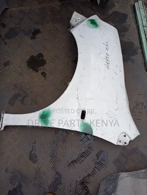 Nissan Wingroad Y12 Wing/Fender