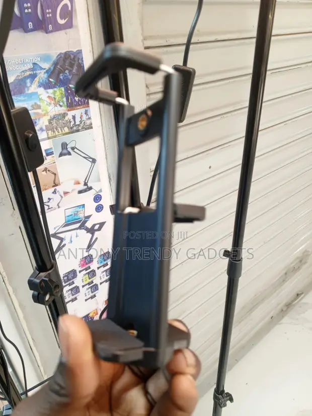 Adjustable Smartphone & Tablet Tripod Mount Adapter - 1