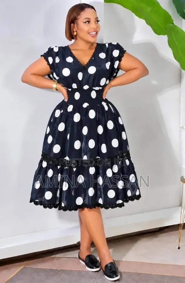 Short Dress ya Wanawake ya Classic - Rangi Nyingi - 1
