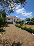 4 Bedroom House for Rent in Karen C, Kerarapon - 2