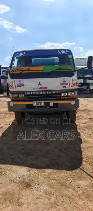 Mitsubishi FH Water Boozer (10,000L)