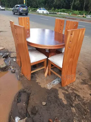 6 Seater Mahogany Dining Table