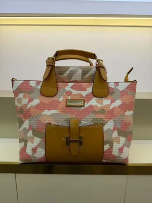 Trendy Women’s Structured Tote Bags – H-Buckle Detail