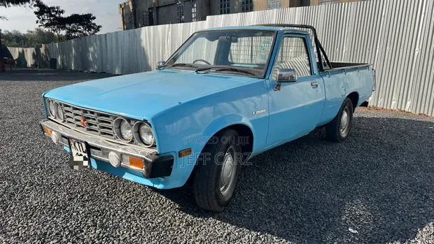 Mitsubishi L200 1981 Blue - 1