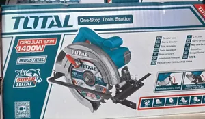 Total 1400W Professional Wood Cutting Circular Saw